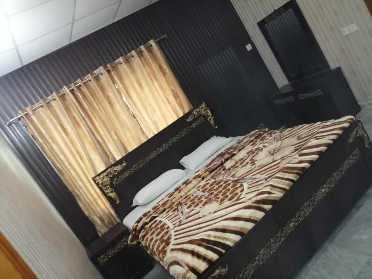Star Hotel لاهور الغرفة الصورة
